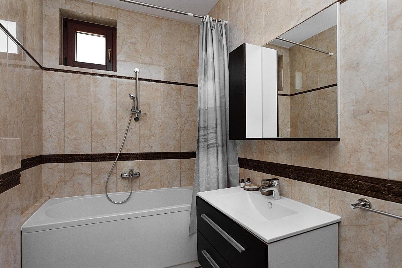 Three Bedroom Spacious Apartment Anatolia Budua Esterno foto