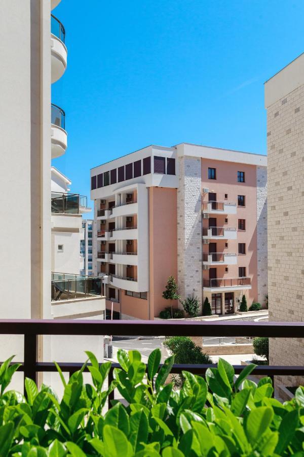 Three Bedroom Spacious Apartment Anatolia Budua Esterno foto