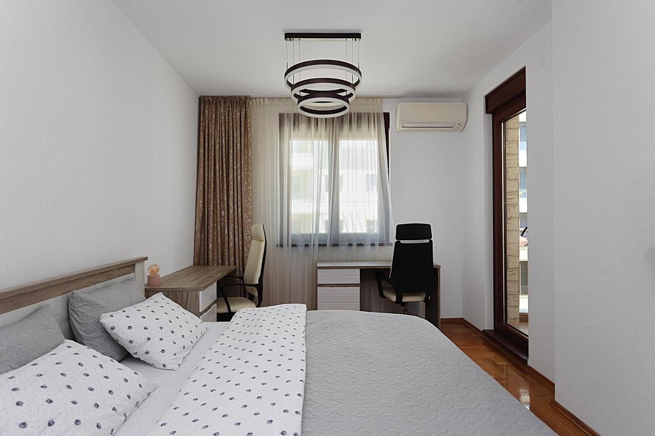 Three Bedroom Spacious Apartment Anatolia Budua Esterno foto